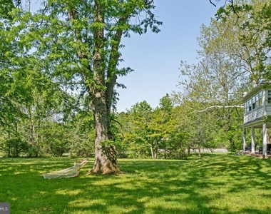 1404 E Butler Pike - Photo Thumbnail 11