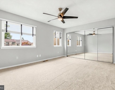 804 Bismark Way - Photo Thumbnail 20