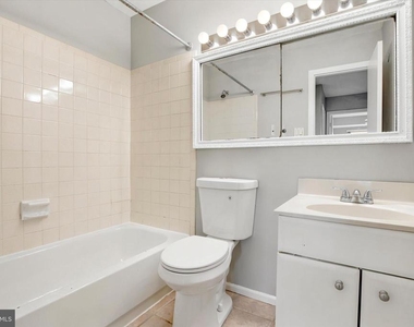 804 Bismark Way - Photo Thumbnail 22