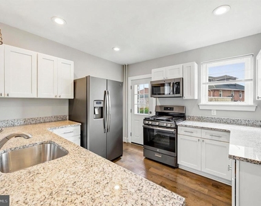 732 W Railroad Avenue - Photo Thumbnail 15
