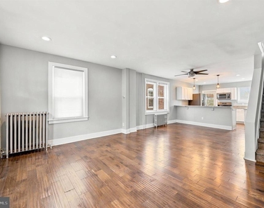 732 W Railroad Avenue - Photo Thumbnail 3