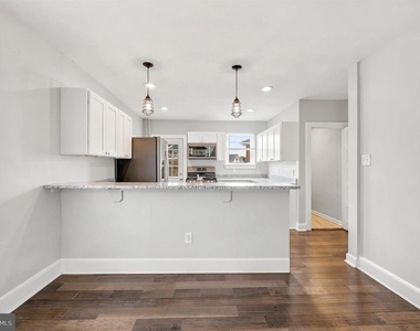 732 W Railroad Avenue - Photo Thumbnail 14