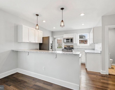 732 W Railroad Avenue - Photo Thumbnail 13
