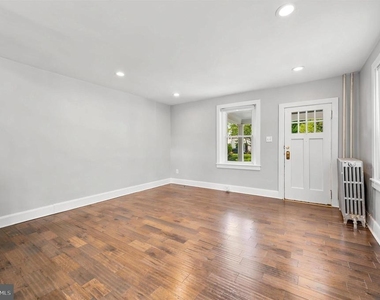 732 W Railroad Avenue - Photo Thumbnail 6