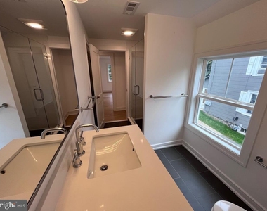 625 Conestoga Road - Photo Thumbnail 15
