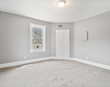 203 S Springfield Road - Photo Thumbnail 10