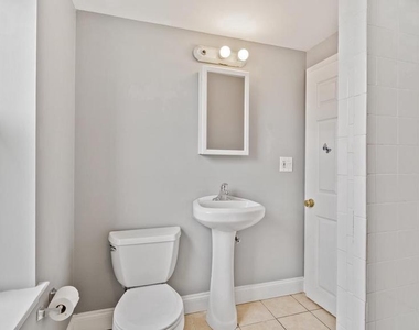 203 S Springfield Road - Photo Thumbnail 7
