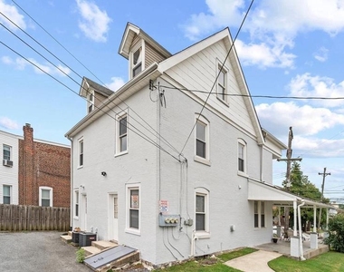 203 S Springfield Road - Photo Thumbnail 17