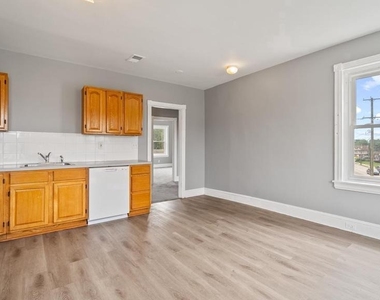 203 S Springfield Road - Photo Thumbnail 2