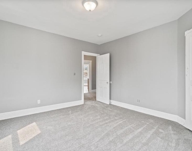 203 S Springfield Road - Photo Thumbnail 6