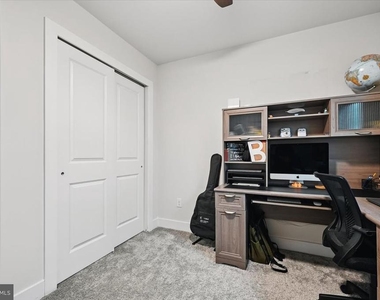 825 Pecan Road - Photo Thumbnail 22