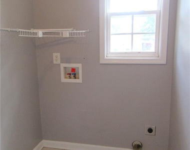 236 Palomar Street - Photo Thumbnail 14