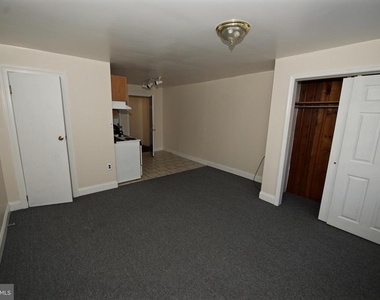 121 E Gay Street - Photo Thumbnail 1