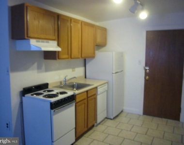 121 E Gay Street - Photo Thumbnail 3