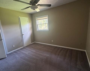 3210 Tallywood Drive - Photo Thumbnail 3