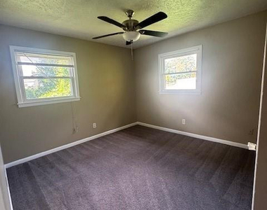 3210 Tallywood Drive - Photo Thumbnail 2