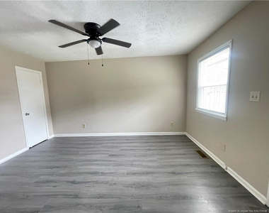 4959-a Fieldcrest Drive - Photo Thumbnail 5