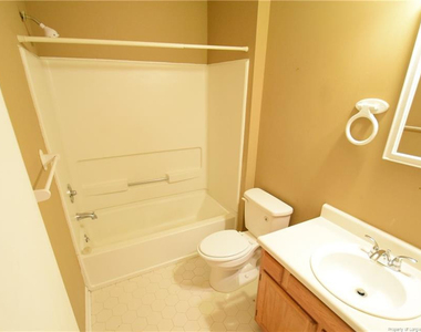 1328 Butterwood Circle - Photo Thumbnail 7