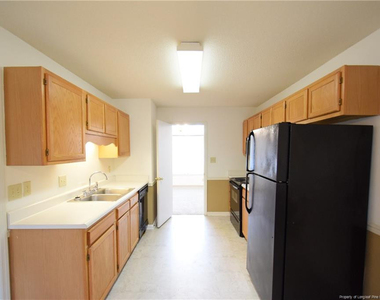 1328 Butterwood Circle - Photo Thumbnail 4