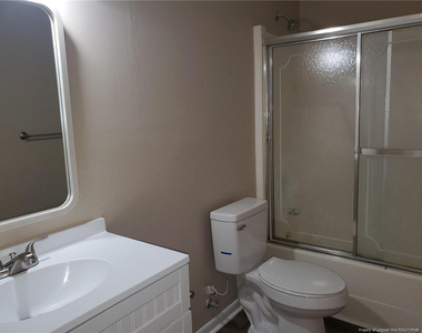 300 Rodie Avenue - Photo Thumbnail 7