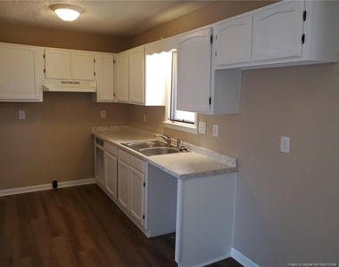 300 Rodie Avenue - Photo Thumbnail 5