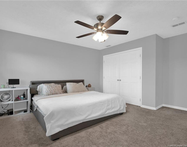 1928 Daphne Circle - Photo Thumbnail 26