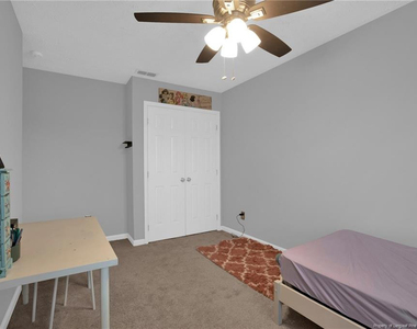 1928 Daphne Circle - Photo Thumbnail 23