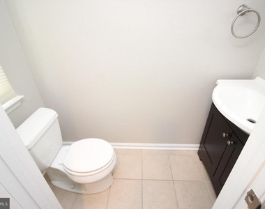 29 Van Horn Place - Photo Thumbnail 16