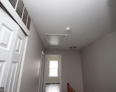 29 Van Horn Place - Photo Thumbnail 25