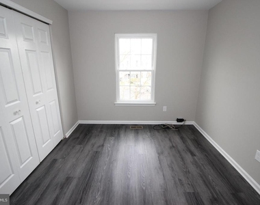 29 Van Horn Place - Photo Thumbnail 10