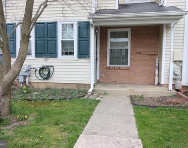 29 Van Horn Place - Photo Thumbnail 18