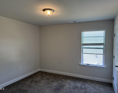 108 Mallard Loop Drive - Photo Thumbnail 13