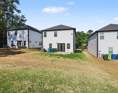 653 Rawls Drive - Photo Thumbnail 16