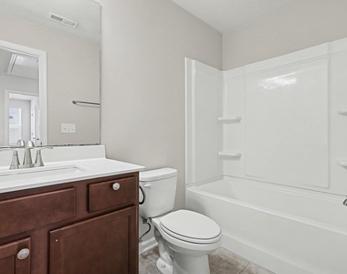 653 Rawls Drive - Photo Thumbnail 12