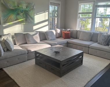 89 W Ravano Drive - Photo Thumbnail 5