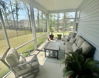 89 W Ravano Drive - Photo Thumbnail 9
