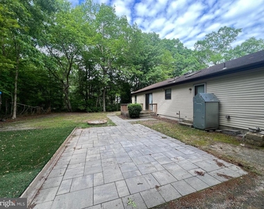125 Lower Shore Road - Photo Thumbnail 12