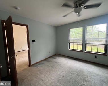 125 Lower Shore Road - Photo Thumbnail 35