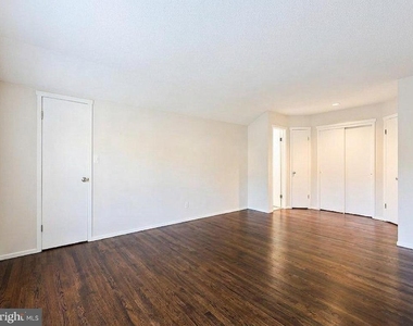 540 Sayre Drive - Photo Thumbnail 8