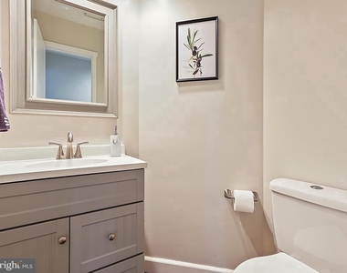 540 Sayre Drive - Photo Thumbnail 7