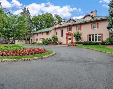 540 Sayre Drive - Photo Thumbnail 18