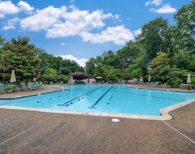540 Sayre Drive - Photo Thumbnail 19