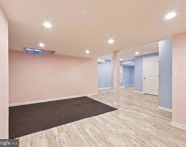 540 Sayre Drive - Photo Thumbnail 15