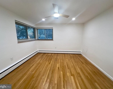 1 High Acres Drive - Photo Thumbnail 17