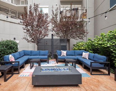 222 Glenwood - Photo Thumbnail 41