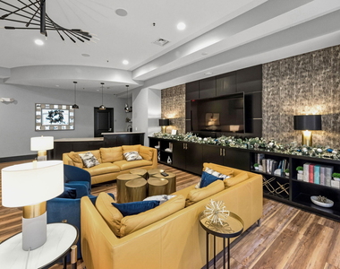 222 Glenwood - Photo Thumbnail 31