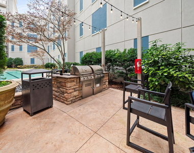 222 Glenwood - Photo Thumbnail 44