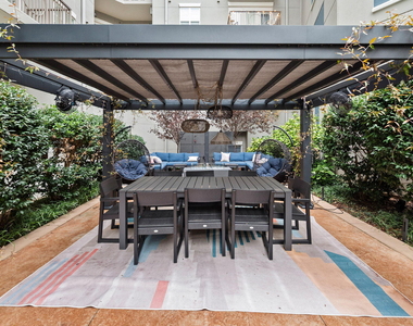 222 Glenwood - Photo Thumbnail 39