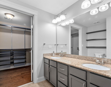 222 Glenwood - Photo Thumbnail 11
