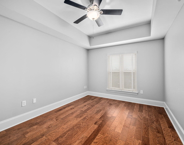222 Glenwood - Photo Thumbnail 20
